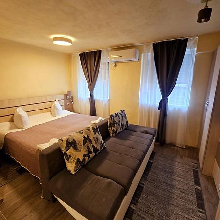 Cazare Apartamente Iris Băile Felix Exteriér fotografie