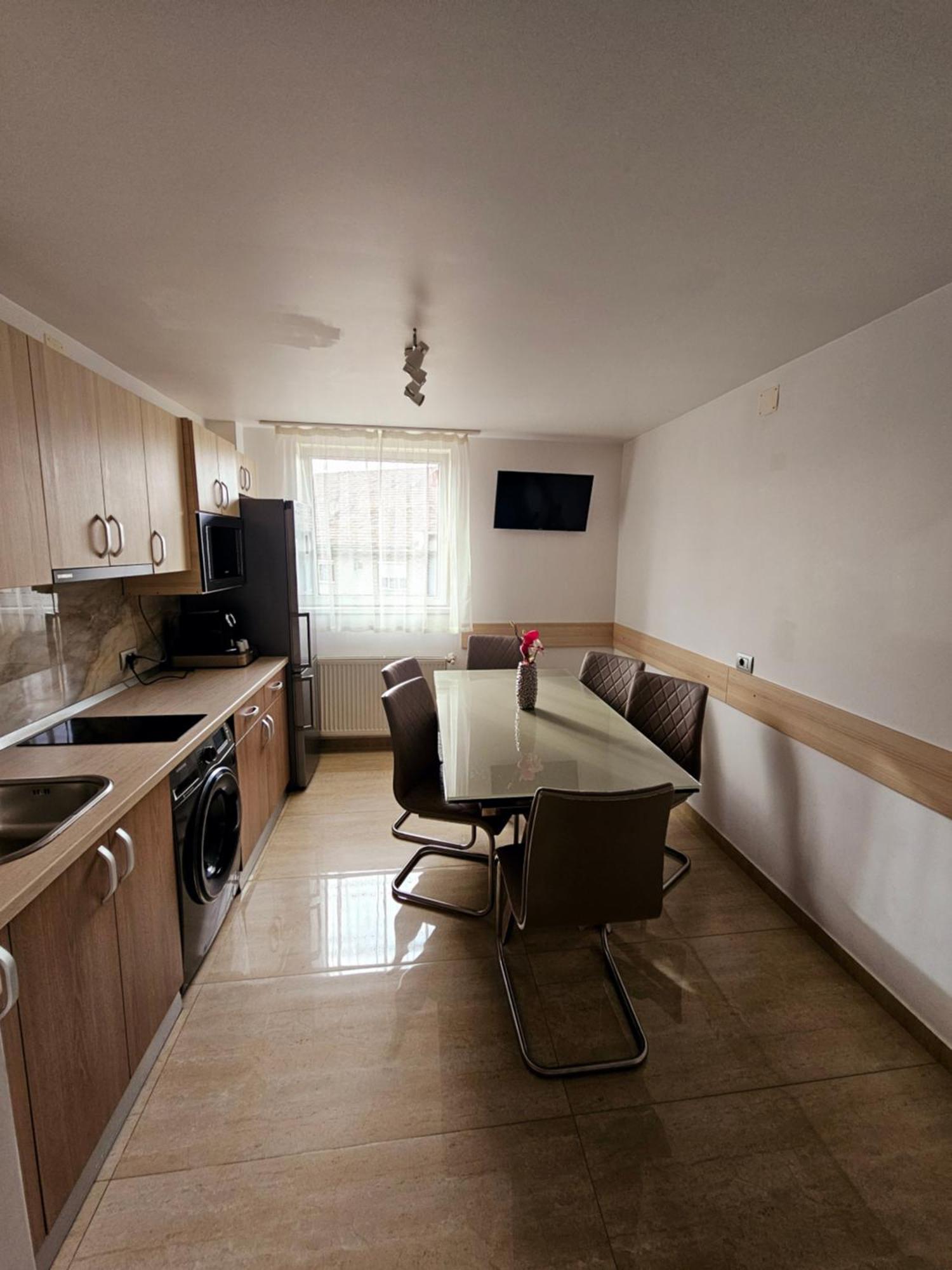 Cazare Apartamente Iris Băile Felix Exteriér fotografie